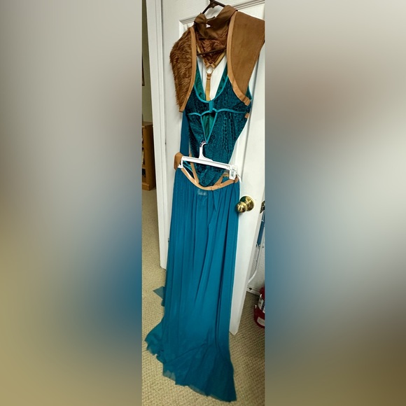 Maiden Of The Throne Costume Set - Turquoise/Tan - Picture 6 of 9